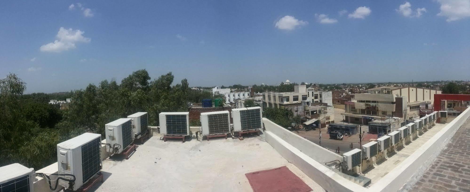 Star Hotel Agra  Kültér fotó