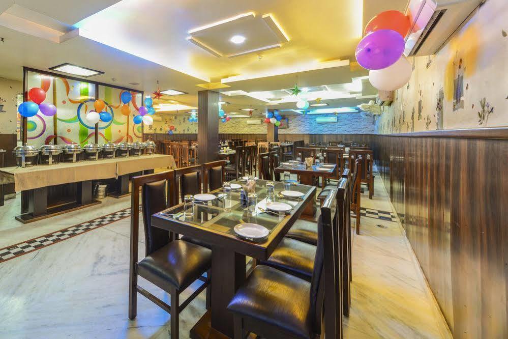 Star Hotel Agra  Kültér fotó