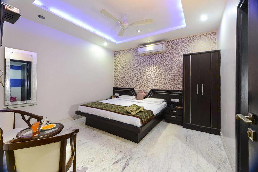 Star Hotel Agra  Kültér fotó