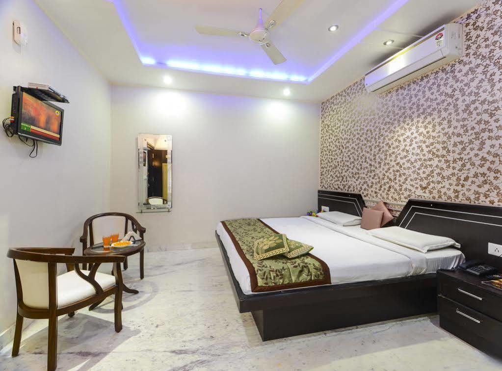 Star Hotel Agra  Kültér fotó